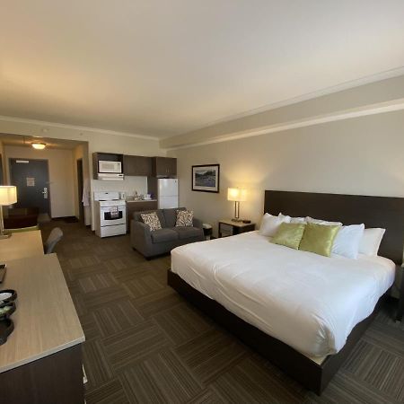 Crossroads Inn & Suites Paradise المظهر الخارجي الصورة