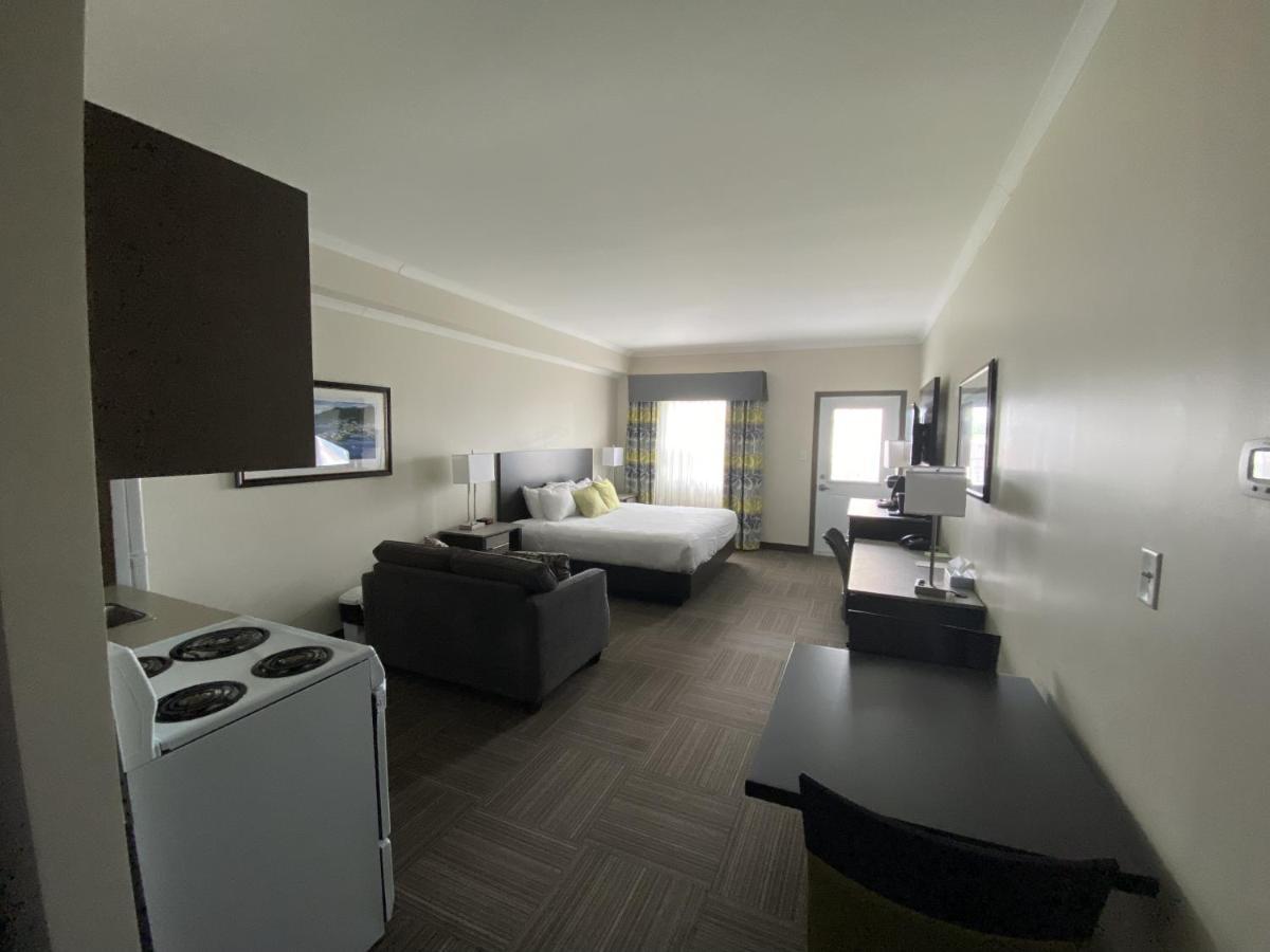 Crossroads Inn & Suites Paradise المظهر الخارجي الصورة