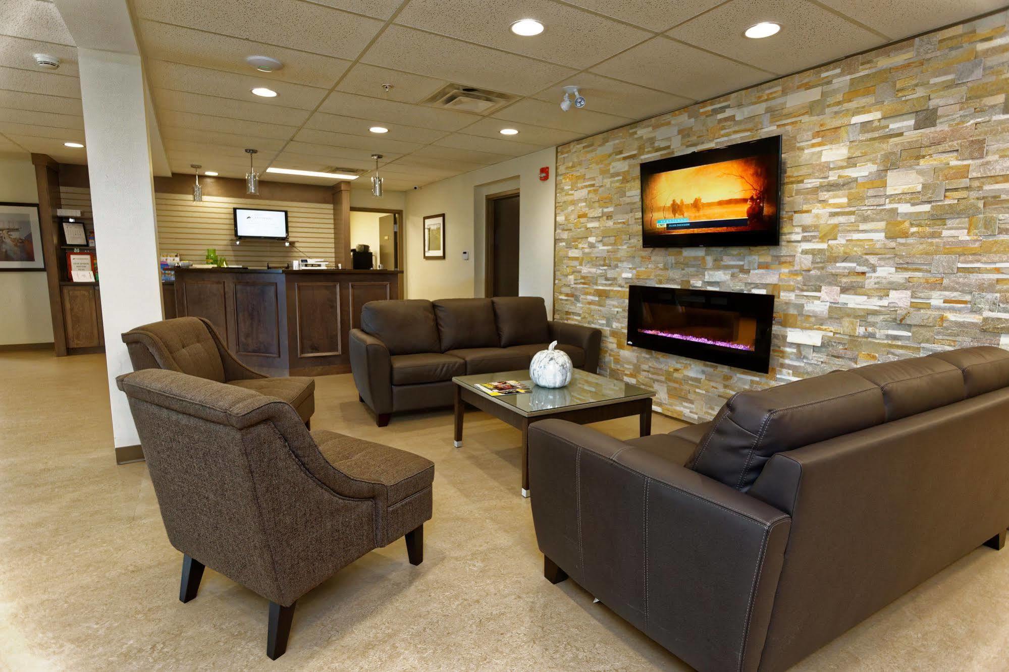Crossroads Inn & Suites Paradise المظهر الخارجي الصورة